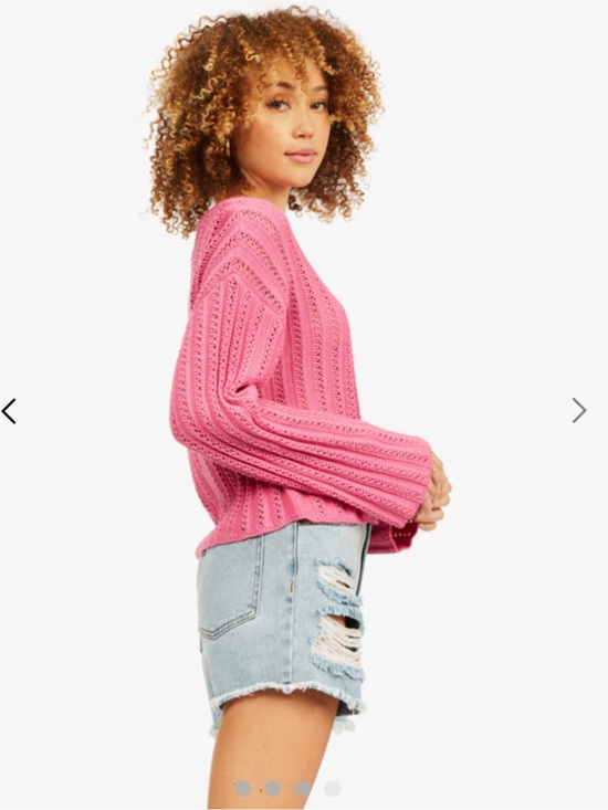 Billabong Sweaters - Billabong good luck pink sweater size small